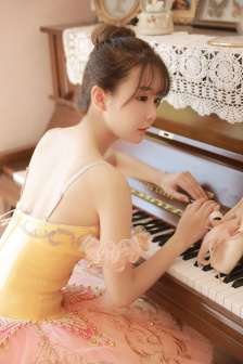 调教狠扇打肿私密